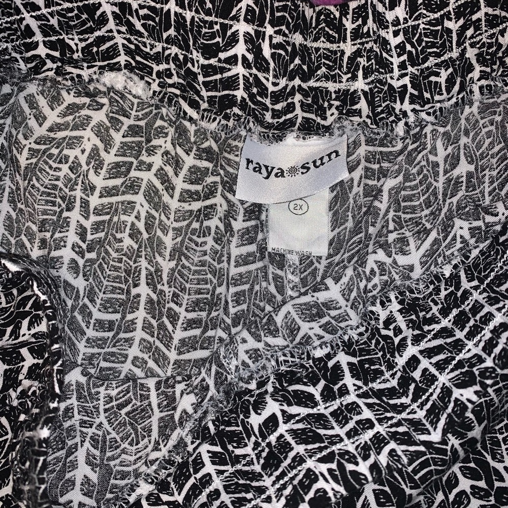 Summer crop pants, size 2x, very comfy